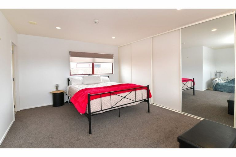 Photo of property in 33e Florence Avenue, Orewa, 0931