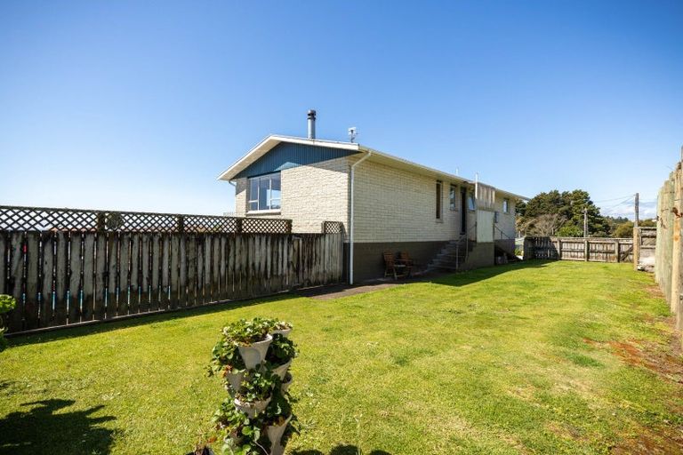 Photo of property in 5 Ngapapa Street, Urenui, 4375