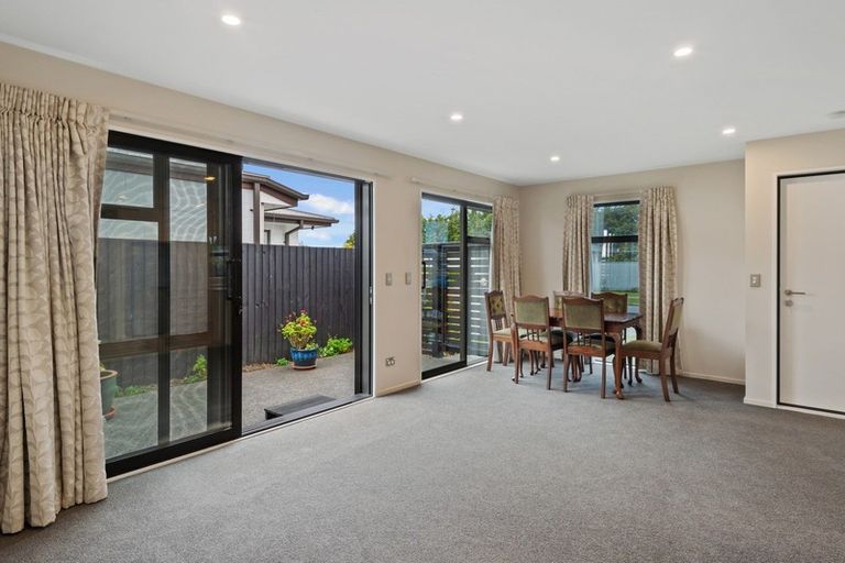 Photo of property in 21 Te Rito Street, Marshland, Christchurch, 8083