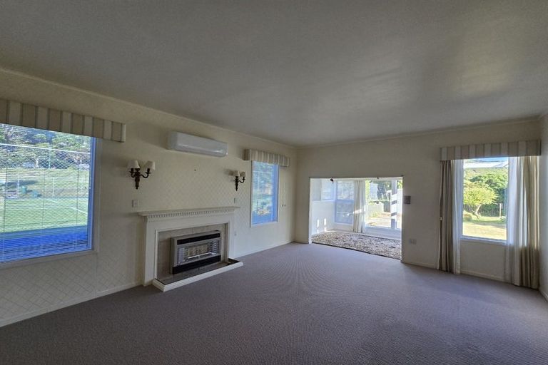 Photo of property in 26 Marsden Avenue, Karori, Wellington, 6012