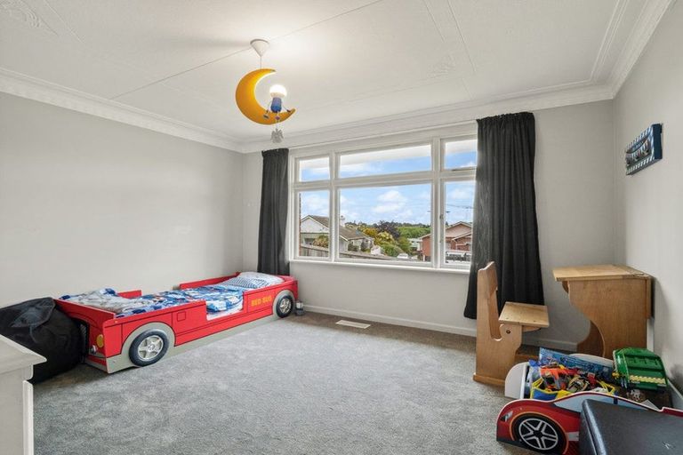 Photo of property in 1 Thomson Street, Green Island, Dunedin, 9018