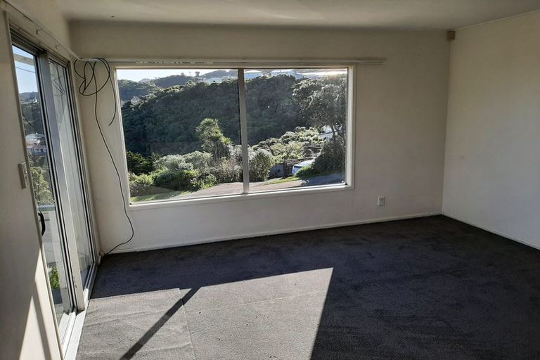 Photo of property in 1/112 Dowse Drive, Maungaraki, Lower Hutt, 5010