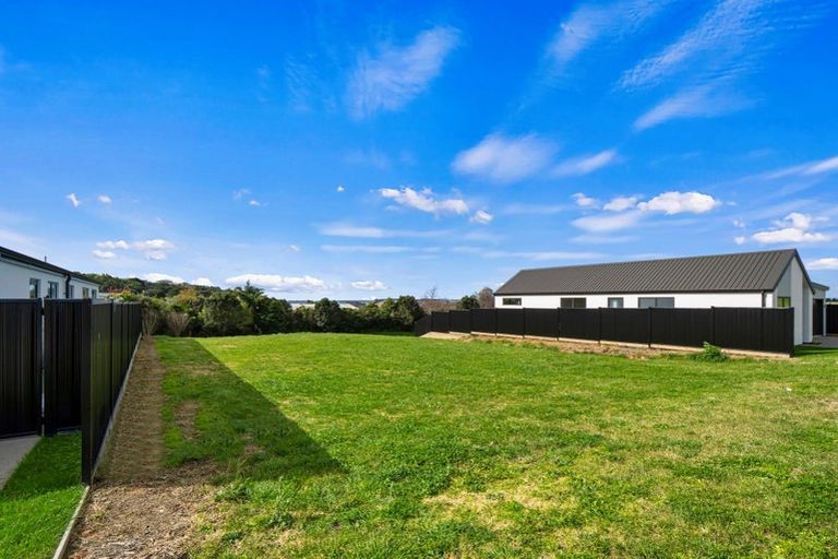 Photo of property in 23 Korora Crescent, Omokoroa, 3114