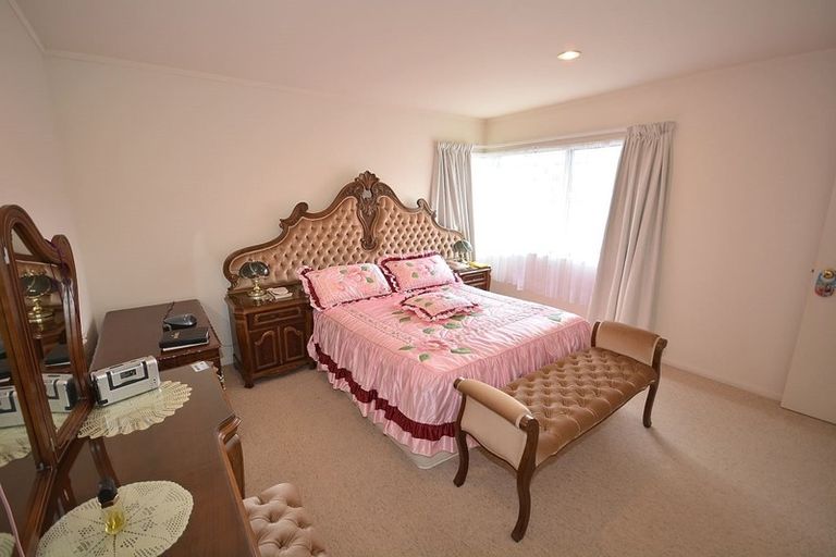 Photo of property in 125 Queens Road, Waikanae Beach, Waikanae, 5036