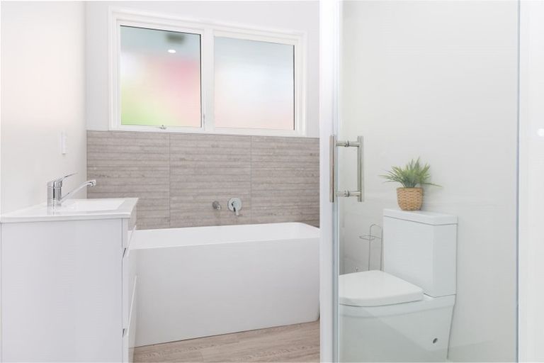 Photo of property in 65 Colman Avenue, Sockburn, Christchurch, 8042