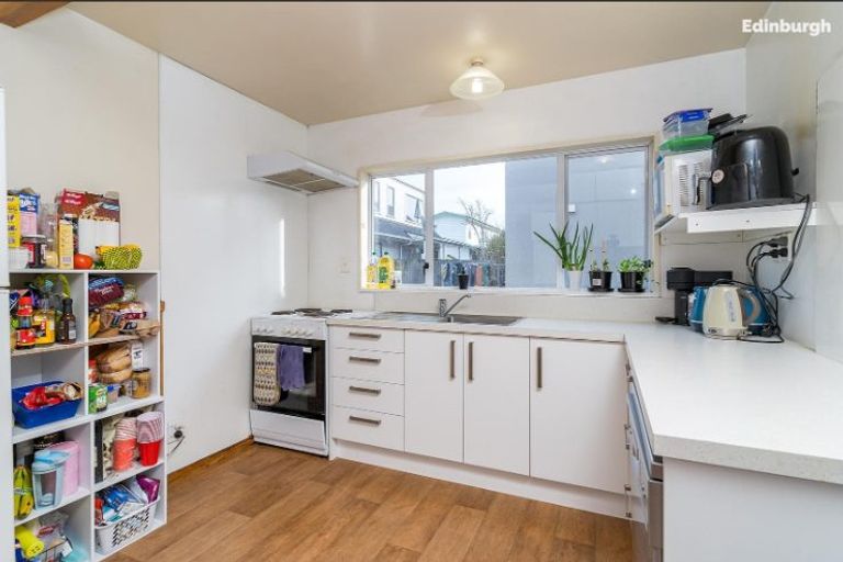 Photo of property in 18f Forth Street, North Dunedin, Dunedin, 9016