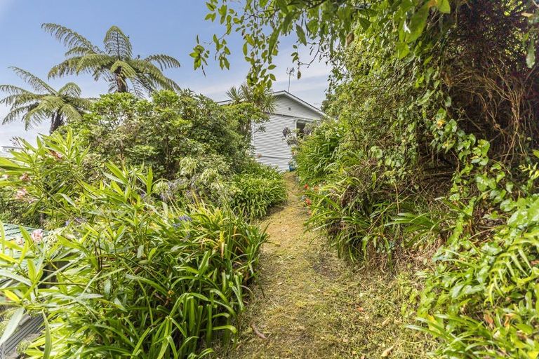 Photo of property in 28 Bruce Avenue, Brooklyn, Wellington, 6021