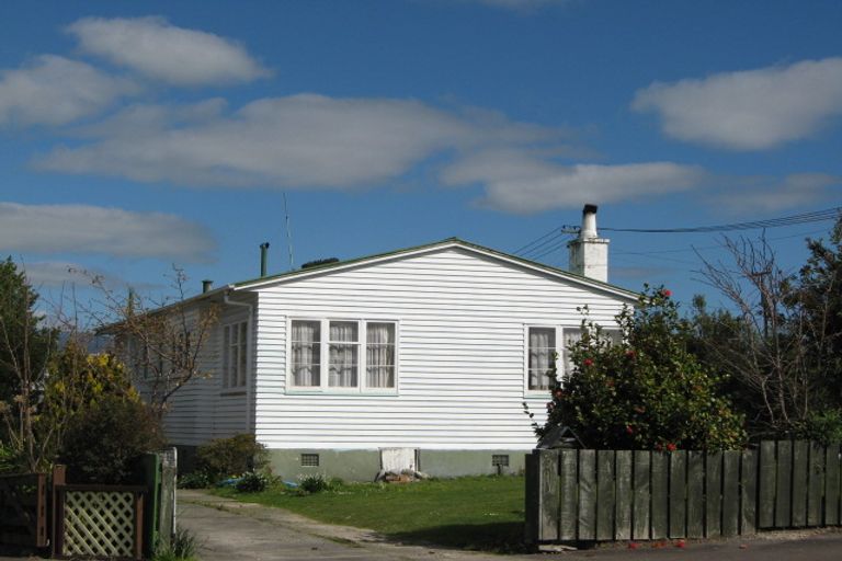 Photo of property in 21 Morris Street, Marton, 4710
