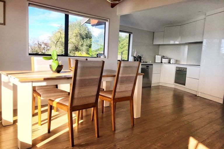 Photo of property in 1/30 Quebec Road, Milford, Auckland, 0620