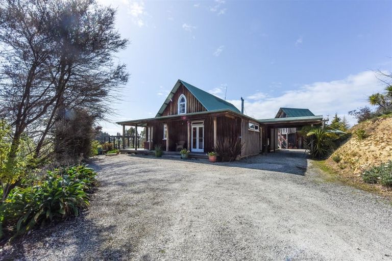 Photo of property in 203 Westdale Road, Redwood Valley, Richmond, 7081