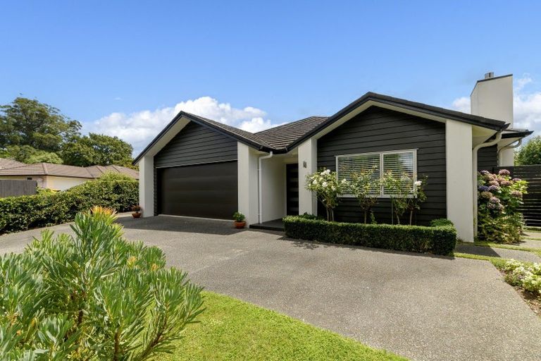Photo of property in 23 Hansard Place, Bethlehem, Tauranga, 3110