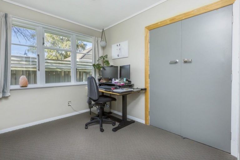 Photo of property in 44a Seddon Street, Wallaceville, Upper Hutt, 5018