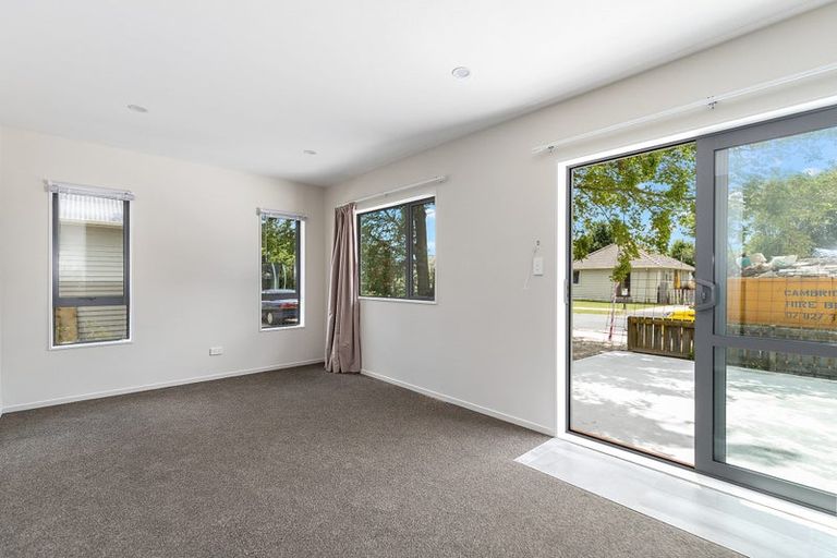 Photo of property in 1 Yeats Crescent, Fairfield, Hamilton, 3214