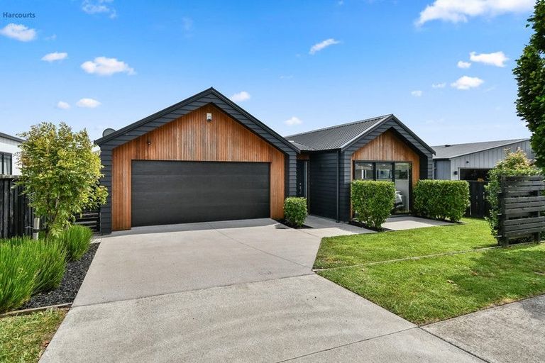 Photo of property in 183 Victoria Street West, Pukekohe, 2120
