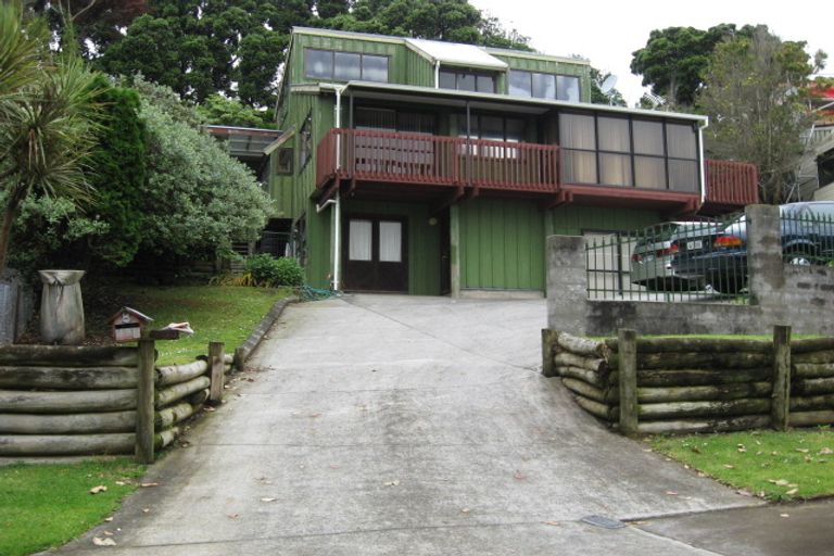 Photo of property in 8 Kanohi Terrace, Mangere Bridge, Auckland, 2022