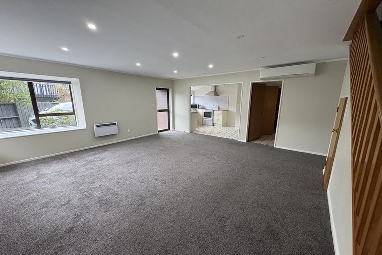 Photo of property in 6 Flinders Place, Johnsonville, Wellington, 6037