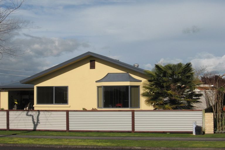 Photo of property in 76 Radiata Street, Fairview Downs, Hamilton, 3214