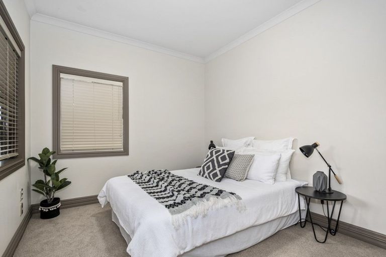 Photo of property in 23 Putaka Place, Papamoa Beach, Papamoa, 3118