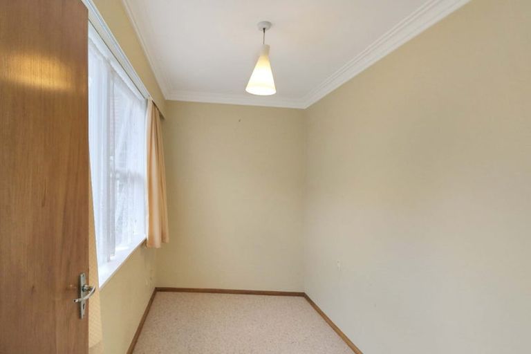 Photo of property in 206a Waiwhetu Road, Waterloo, Lower Hutt, 5011