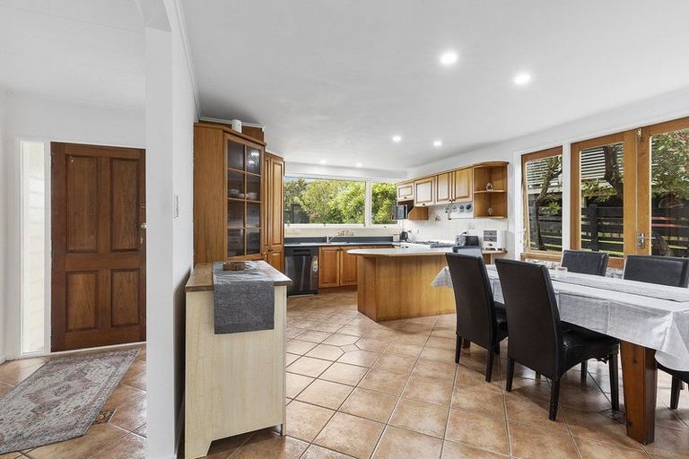 Photo of property in 2 Capstan Lane, Whitby, Porirua, 5024