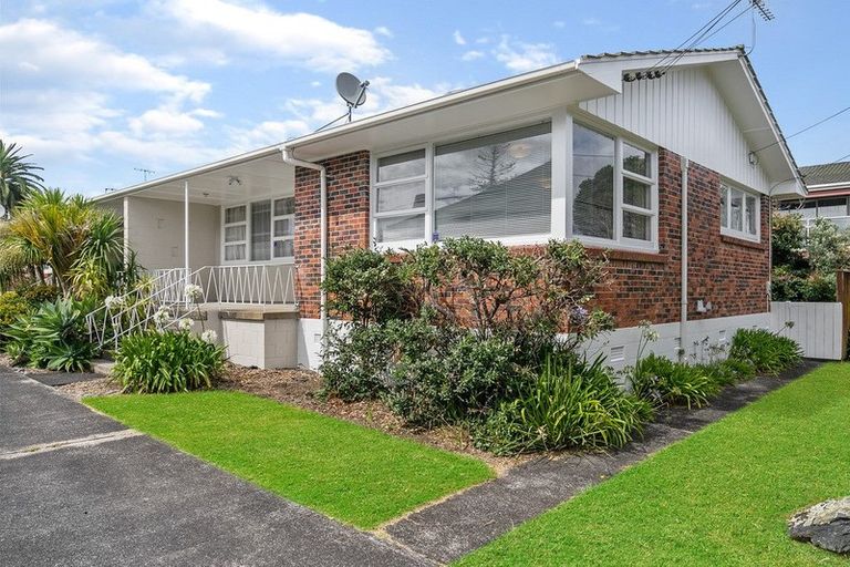 Photo of property in 1/6 Tennyson Avenue, Takapuna, Auckland, 0622