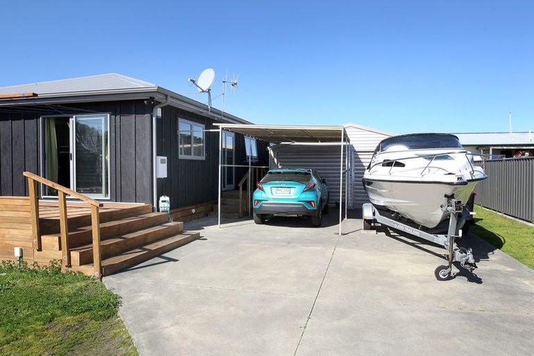 Photo of property in 16 Arklow Place, Flaxmere, Hastings, 4120