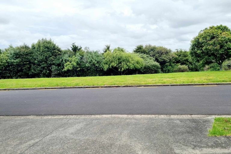 Photo of property in 21 Cambrian Street, Churton Park, Wellington, 6037