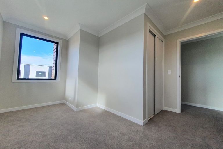 Photo of property in 35 Harewood Street, Whenuapai, Auckland, 0618