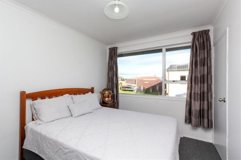 Photo of property in 17 Mangati Road, Bell Block, New Plymouth, 4312