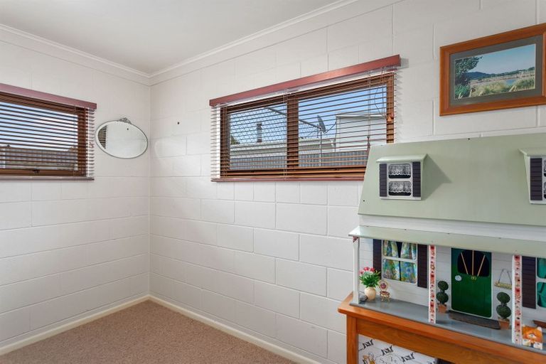 Photo of property in 4 Beach Street, Whakatane, 3120