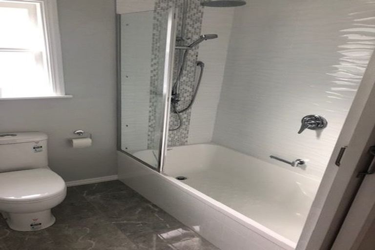 Photo of property in 21 Peel Place, Wainuiomata, Lower Hutt, 5014