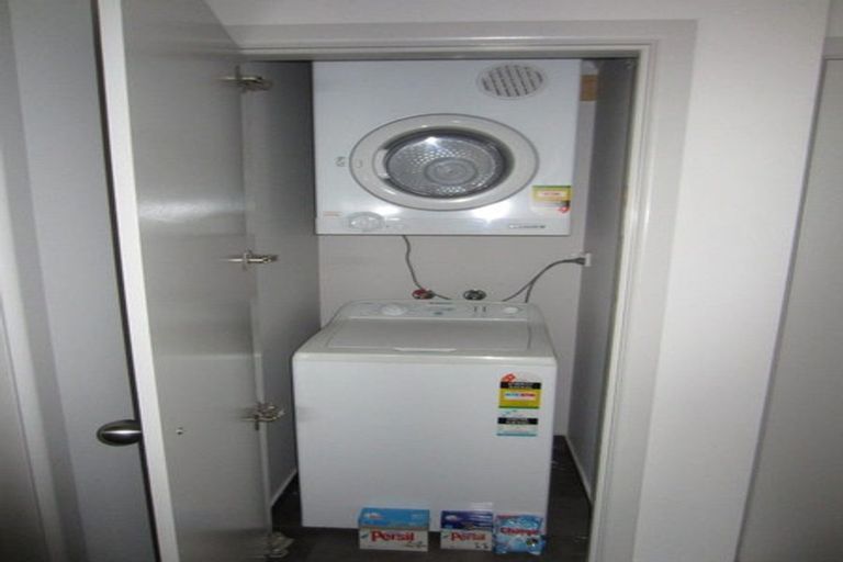 Photo of property in 16i Manse Street, Dunedin Central, Dunedin, 9016