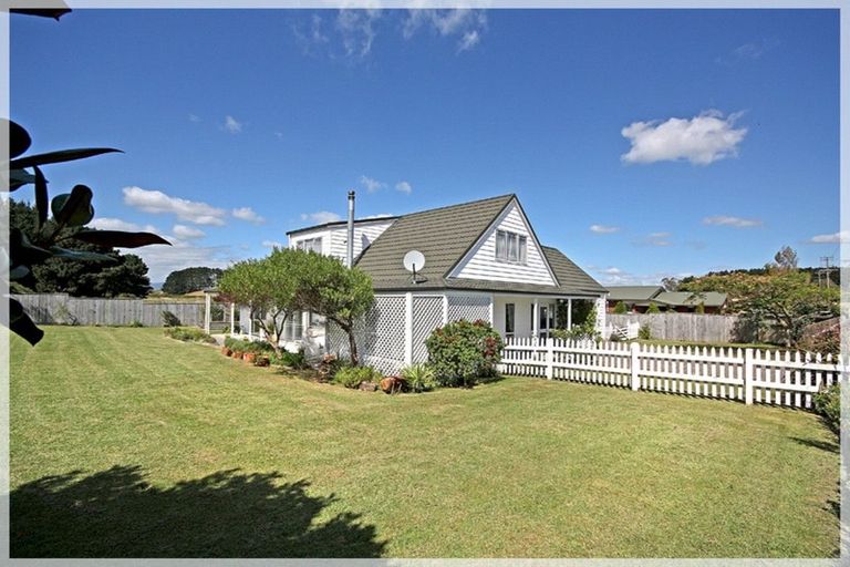 Photo of property in 14 Brown Street, Foxton, 4814