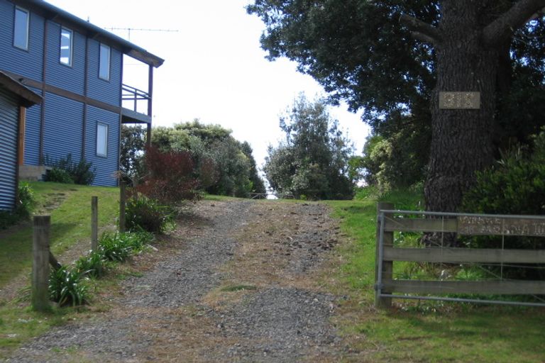 Photo of property in 318 Tangiora Avenue, Whangapoua, Coromandel, 3582