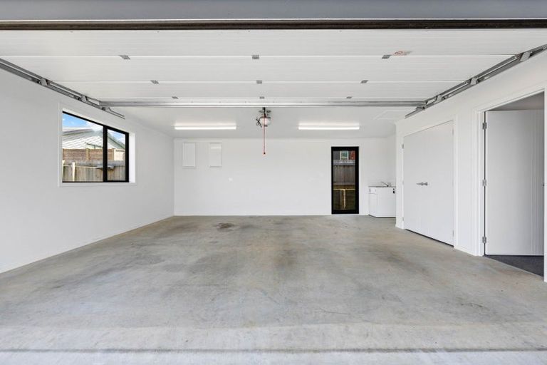 Photo of property in 12 Aklander Rise, Flat Bush, Auckland, 2019