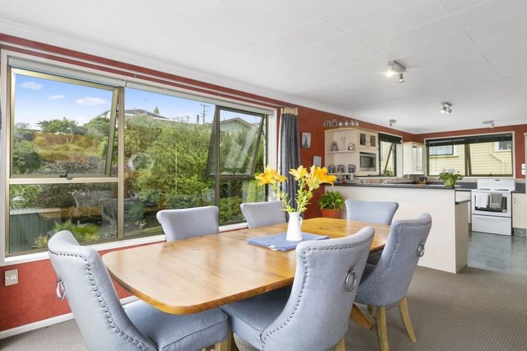 Photo of property in 2 Leith Street, Kinmont Park, Mosgiel, 9024