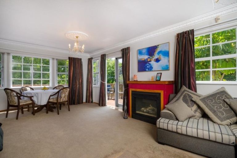 Photo of property in 18 Mcentee Road, Waitakere, Auckland, 0816