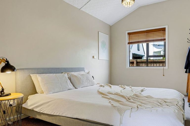 Photo of property in 6 Scott Street, Sydenham, Christchurch, 8023