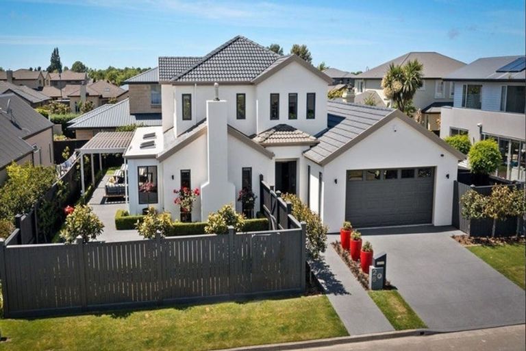 Photo of property in 26 Brookfield Drive, Northwood, Christchurch, 8051