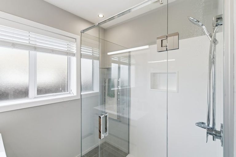 Photo of property in 77 Neill Street, Hornby, Christchurch, 8042