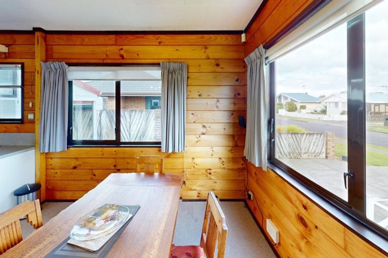 Photo of property in 30 Exeter Crescent, Springvale, Whanganui, 4501