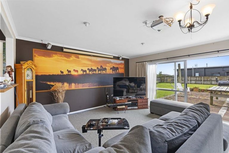 Photo of property in 16c Trimble Place, Bell Block, New Plymouth, 4312