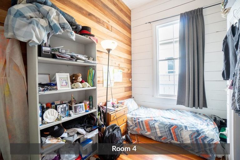 Photo of property in 35 Waldegrave Street, Palmerston North, 4410