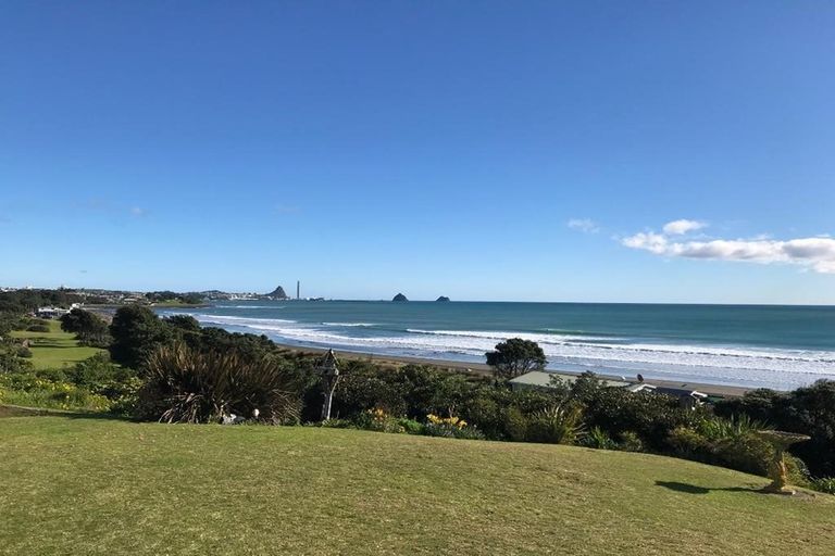 Photo of property in 2a Beach Street, Fitzroy, New Plymouth, 4312