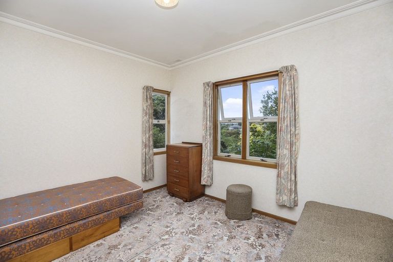 Photo of property in 35c Wallace Place, Westown, New Plymouth, 4310