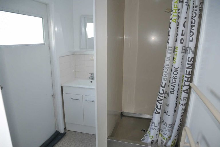 Photo of property in 93 Brockworth Place, Riccarton, Christchurch, 8011