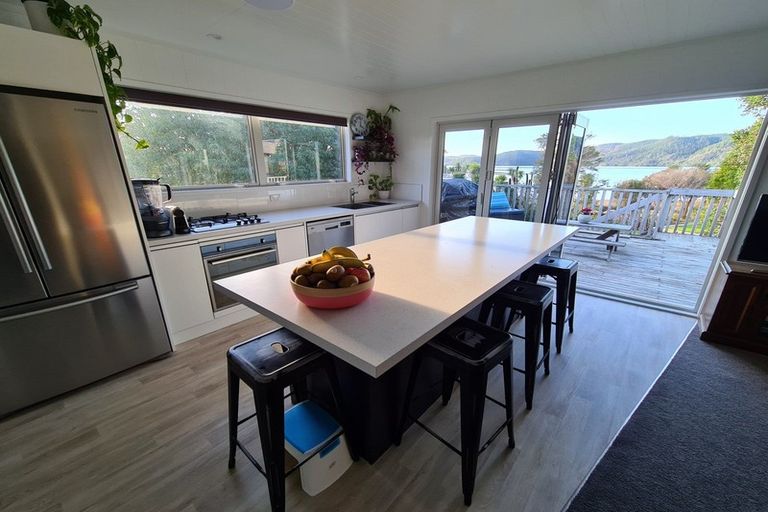 Photo of property in 106 Tukere Drive, Whangamata, 3620