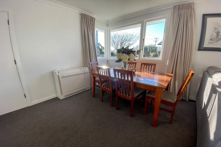 Photo of property in 25 Park Street, Winton, 9720