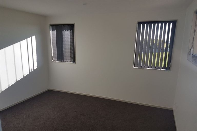 Photo of property in 33 Carole Crescent, Pakuranga, Auckland, 2010