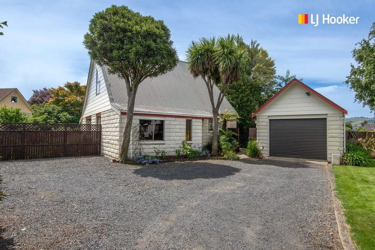 Photo of property in 11 Cedar Crescent, Mosgiel, 9024